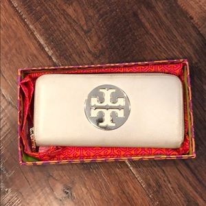 Tory Burch Used Wallet